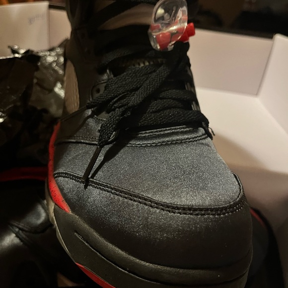 Men’s Size 10 J’s Black/Red - Picture 8 of 8